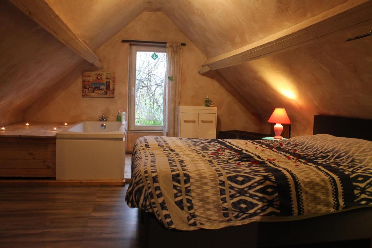 B&B 'T Zwaluwnest Хьовеланд Екстериор снимка
